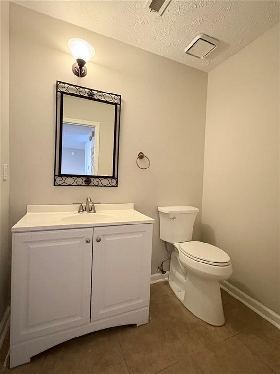 Building Photo - 1505 Yorktown Dr NW