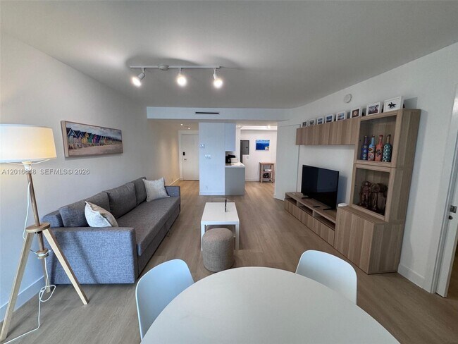 Building Photo - 3800 Galt Ocean Dr