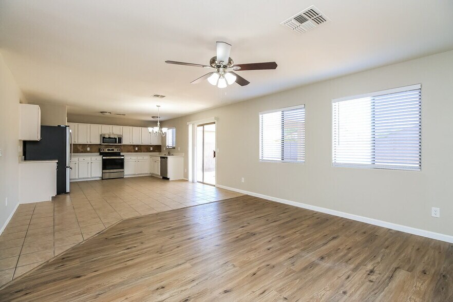 Building Photo - 1861 E Denim Trail