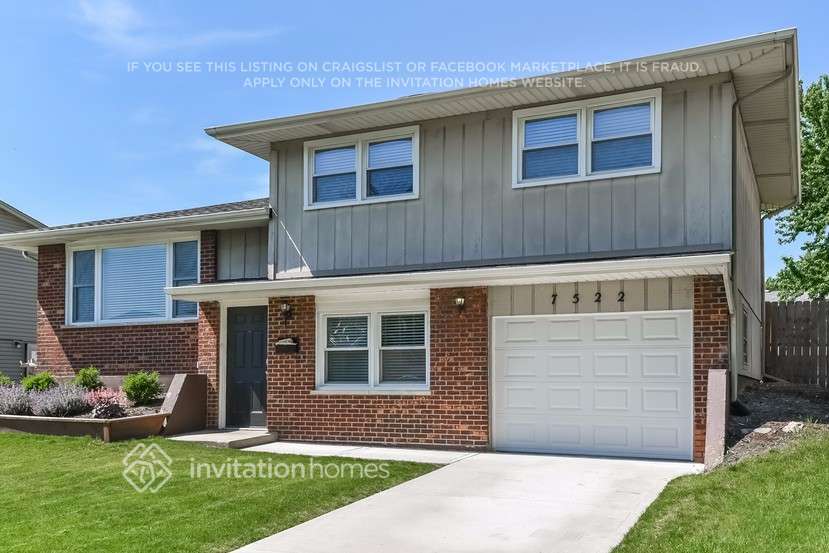 Building Photo - 7522 164th Pl