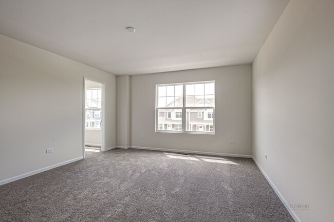 Building Photo - 264 Hoffmann Dr