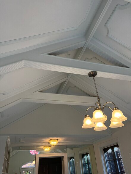 Building Photo - 8904 Grant St