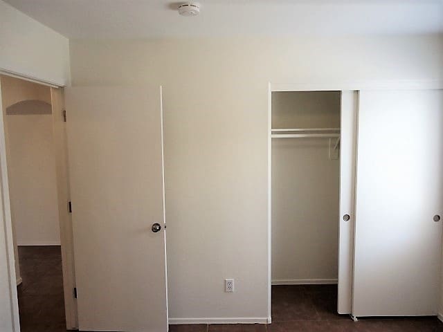 Building Photo - 12829 W Cherry Hills Dr