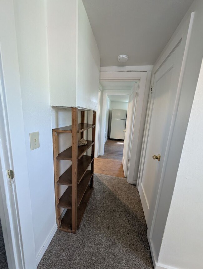 Building Photo - AAJ903