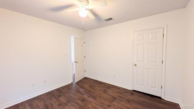 Building Photo - 6335 Mers Ln