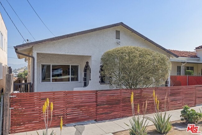 Primary Photo - 3933 Woolwine Dr