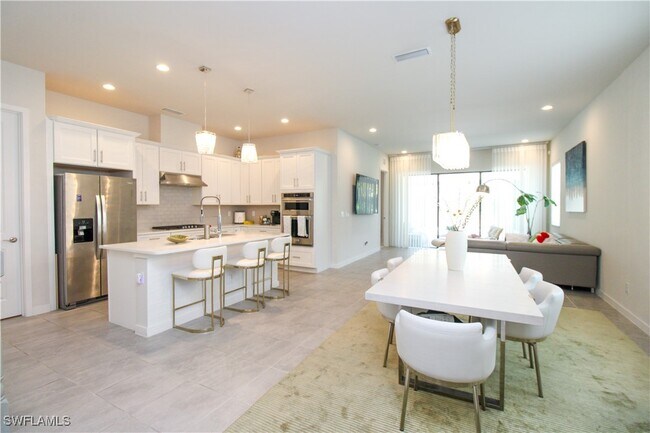 Building Photo - 14803 Loggerhead Dr