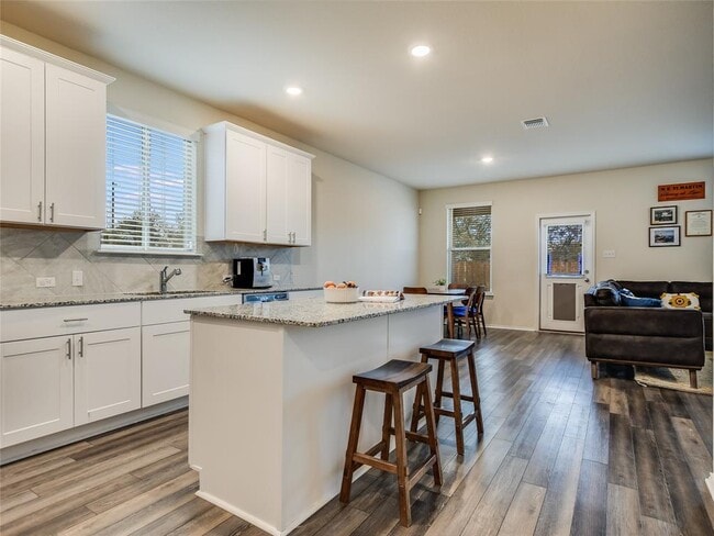 Building Photo - 441 Bella Luna Way