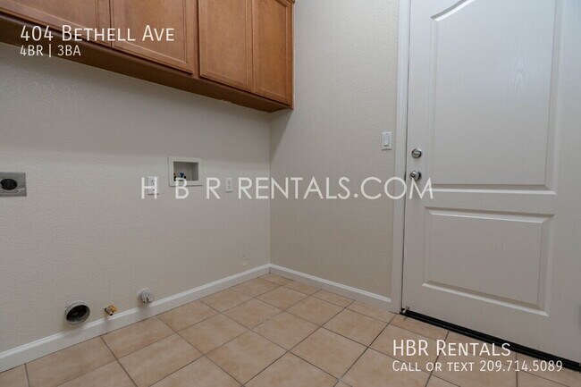 Building Photo - 404 Bethell Ave