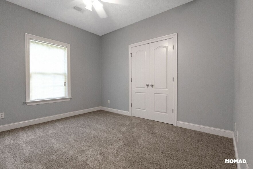 Building Photo - 2729 Quail Run Dr