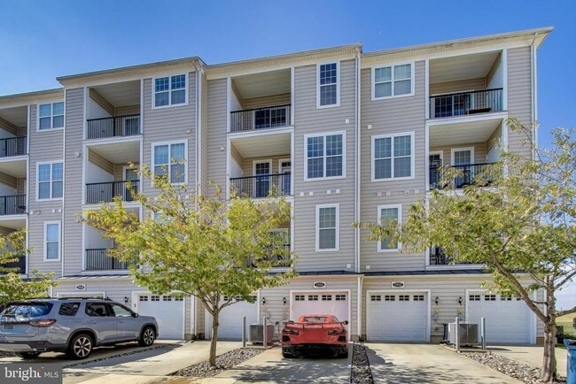 Building Photo - 23516 Hopewell Manor Terrace