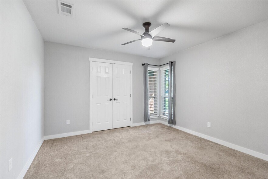 Building Photo - 7509 Jean Ann Dr