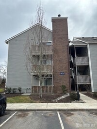 Building Photo - 1203 E Ravens Crest Dr