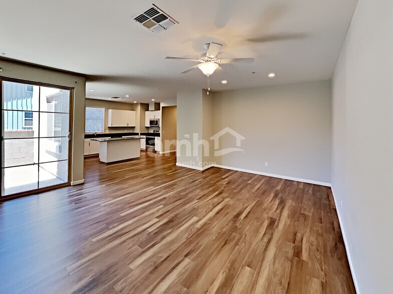 Building Photo - 20699 W Point Ridge Rd