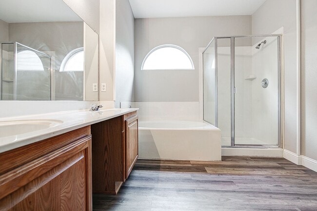 Building Photo - Serenity on the Greenbelt in Stonebridge Ranch