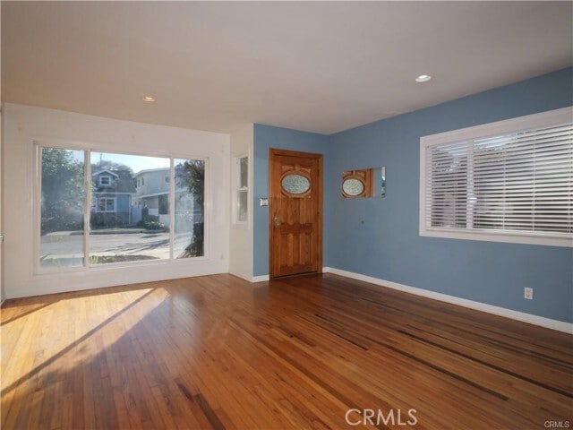 Building Photo - 613 36th St