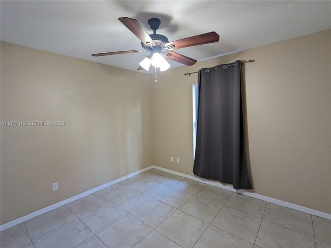 Building Photo - 4438 SW Athena Dr