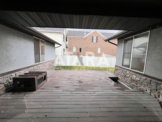 Building Photo - 11458 Harvest Crest Way