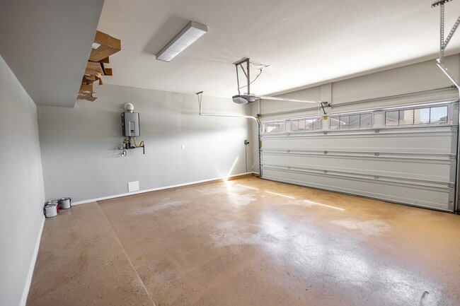 Building Photo - 3135 Red Creek