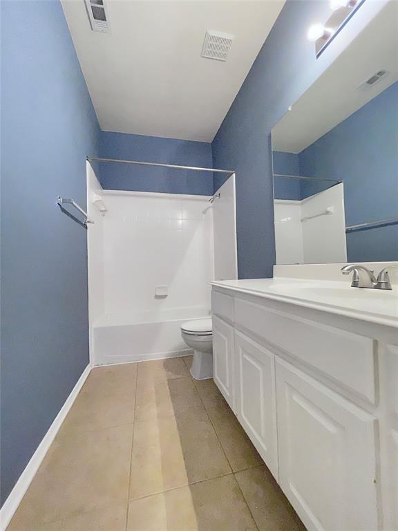 Building Photo - 2219 Speidel Dr