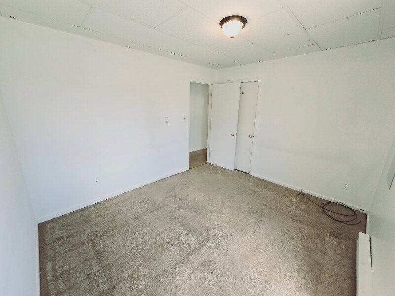 Building Photo - 35 S Salem-Warren Rd
