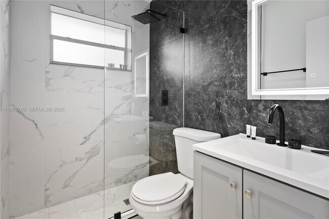 Building Photo - 270 NW 50th St