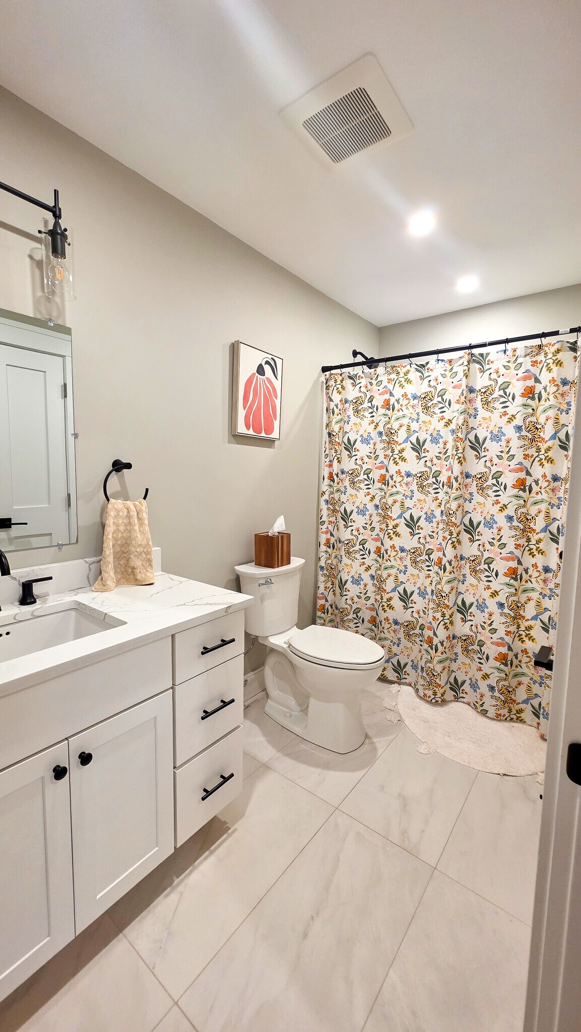 Building Photo - 279 Suffolk Ave