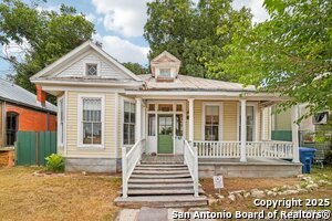 Primary Photo - 109 Paso Hondo St