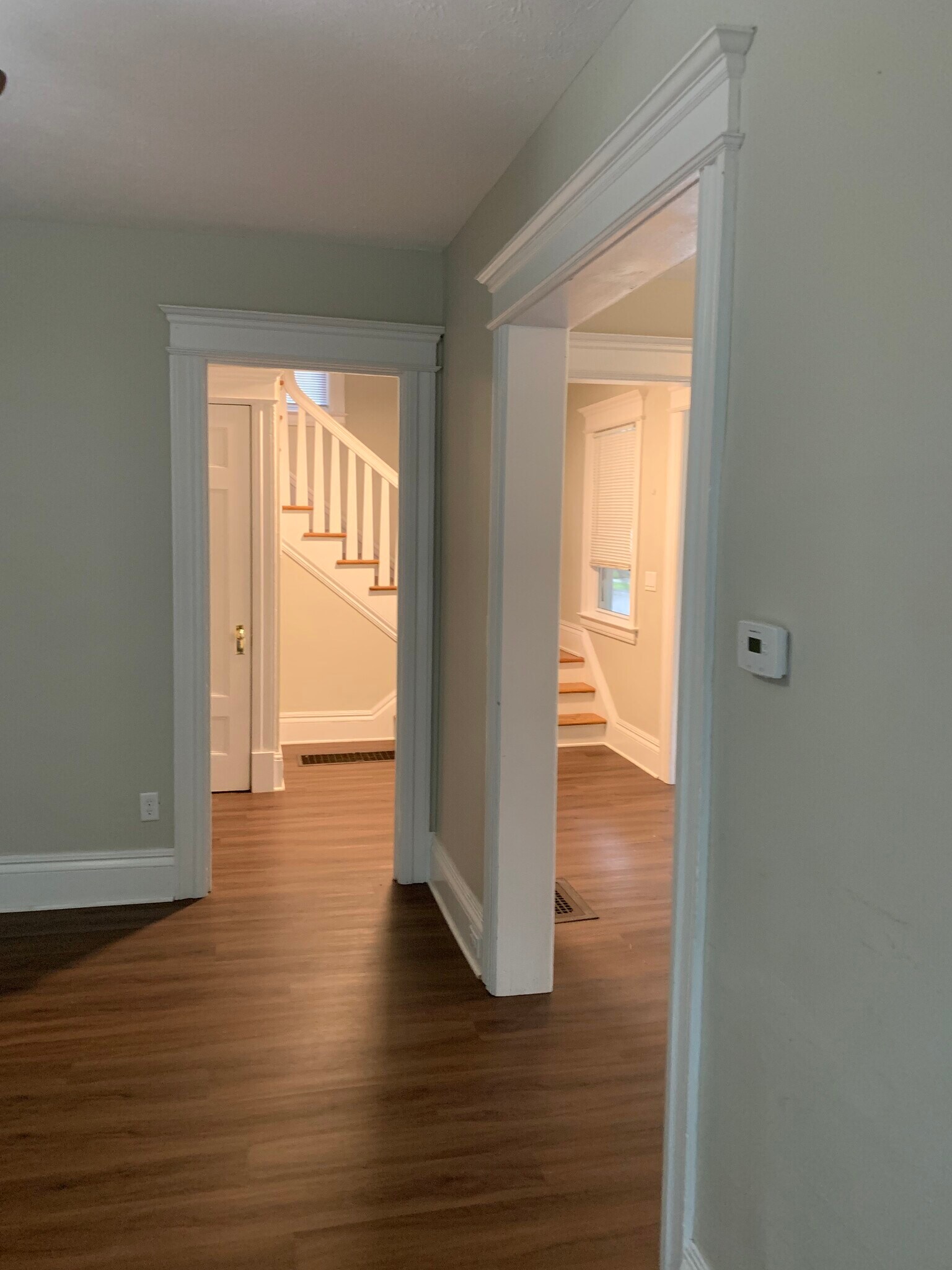 Building Photo - 152 Rosedale St