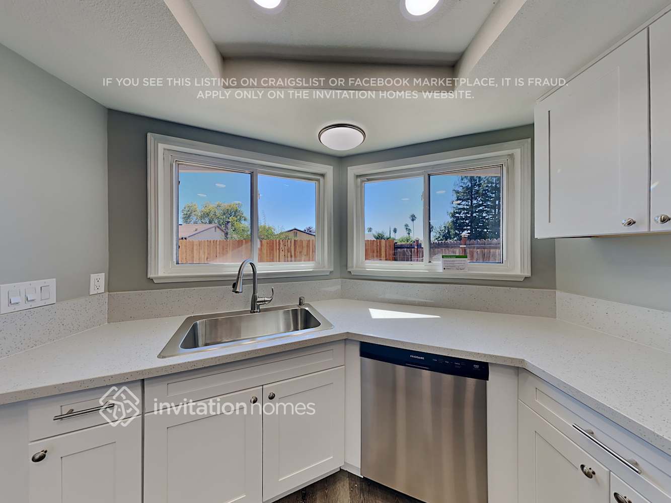 Building Photo - 6318 Millwood Dr