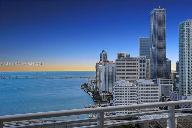 Building Photo - 901 Brickell Key Blvd