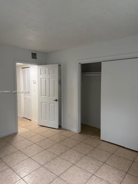 Building Photo - 510 NW 24th Ave