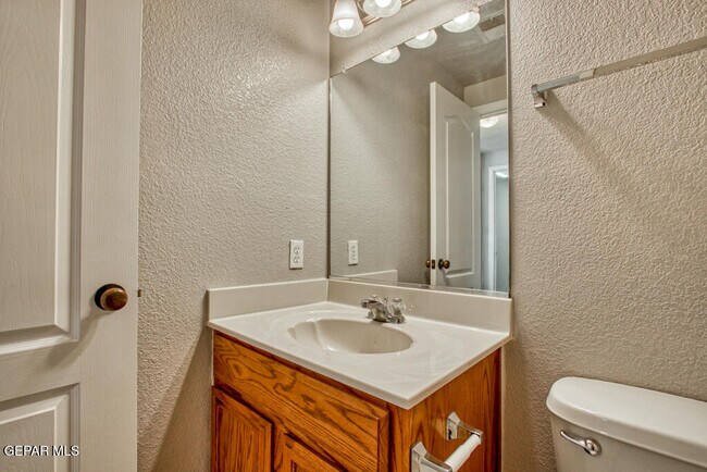 Building Photo - 12760 Tierra Alexis Dr
