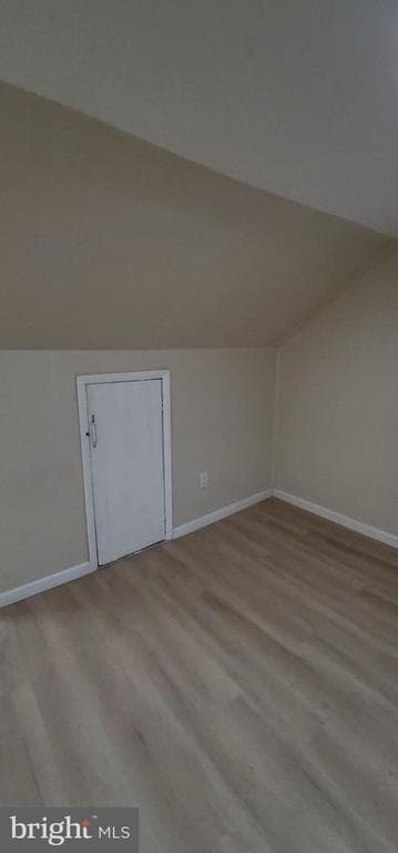 Building Photo - 939 W Pine St