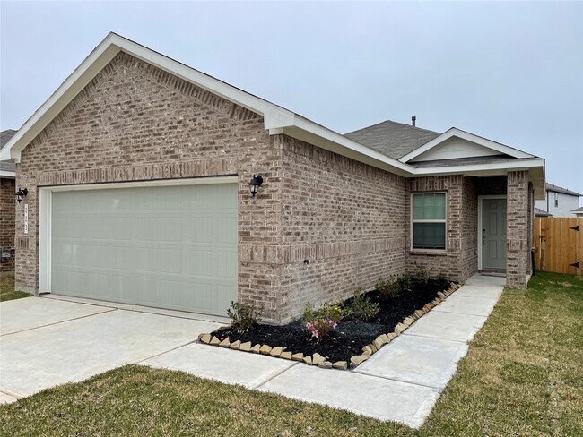 Building Photo - 823 Redinger Ridge Dr