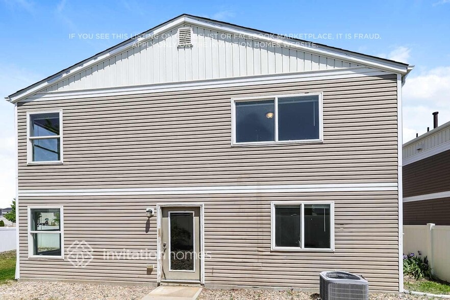 Building Photo - 18606 E 45th Pl