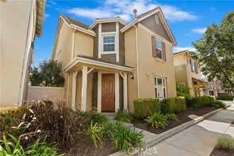 Building Photo - 14562 Rochester Ave