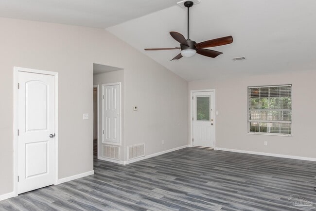 Building Photo - 2217 N 61st Ave