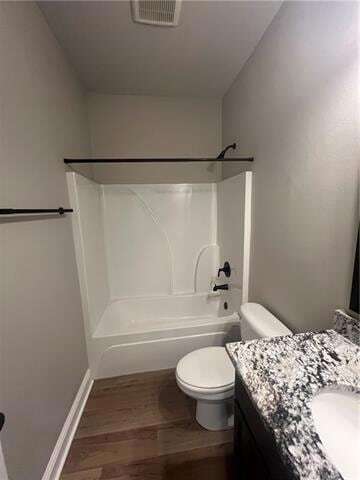 Building Photo - 557 Claiborne Trails Dr