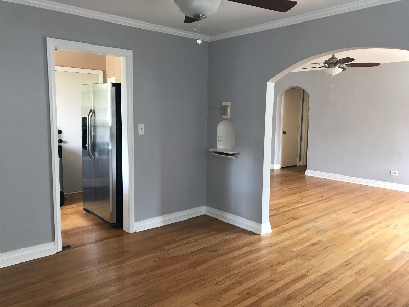 Building Photo - 1321 E 10th Ave