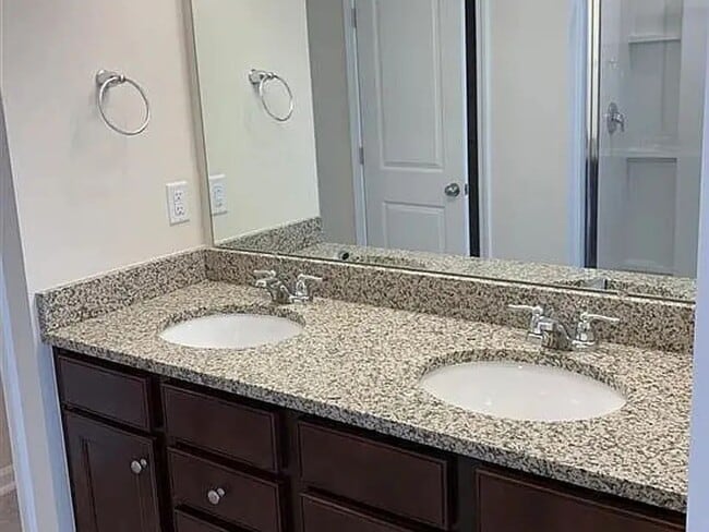 Building Photo - 2677 Impulsion Dr