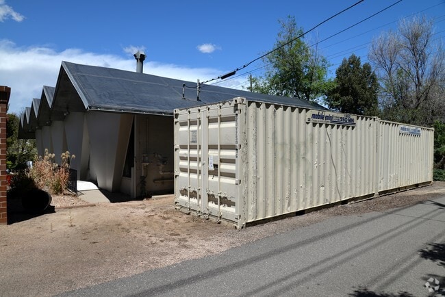 Building Photo - Mizel Apartments