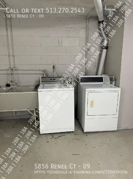 Building Photo - 5856 Renee Ct