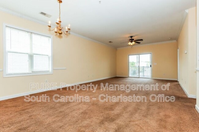 Building Photo - 336 Kiskadee Loop