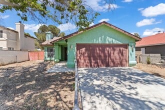 Building Photo - 2539 Garnet Ln