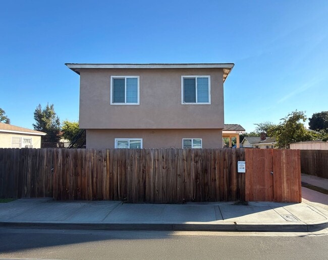 Building Photo - 5970 Locust Ave