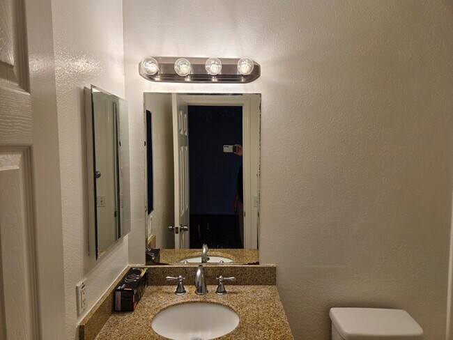 Building Photo - 4485 Alabama St