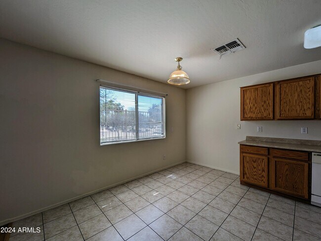 Building Photo - 3715 W Fremont Rd.