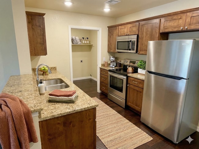 Building Photo - Adorable home in a quiet neighborhood