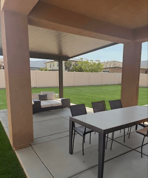 Building Photo - 7528 Sweetheart Ct